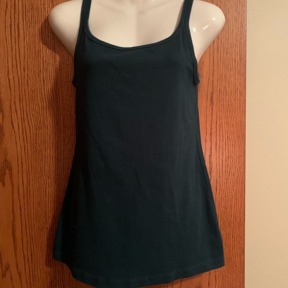 Woman’s tank top - Picture 1 of 3